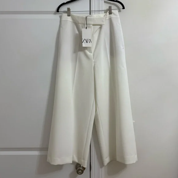Elegant White Women's Vest & Pant Set - Picture 8 of 11